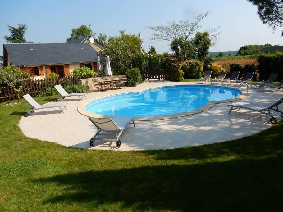 3 Self-Contained Gites With Pool And Games Room Saint-Georges-de-Noisne Ngoại thất bức ảnh